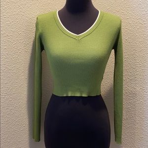 Long sleeve crop top